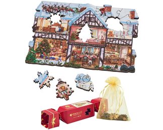 The Night Before Christmas - Whimsy Wood 40 Pieces in a Christmas Cracker